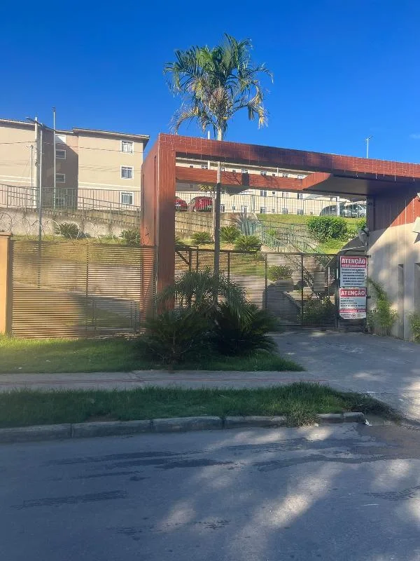 Apartamento - 2 Quartos - Vespasiano - Ocupado — foto 2
