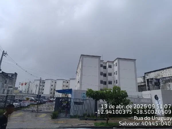 Apartamento - 2 Quartos - Salvador - Ocupado — foto 2