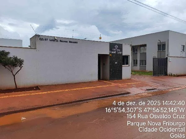Apartamento - 2 Quartos - Cidade Ocidental - Ocupado — foto 2