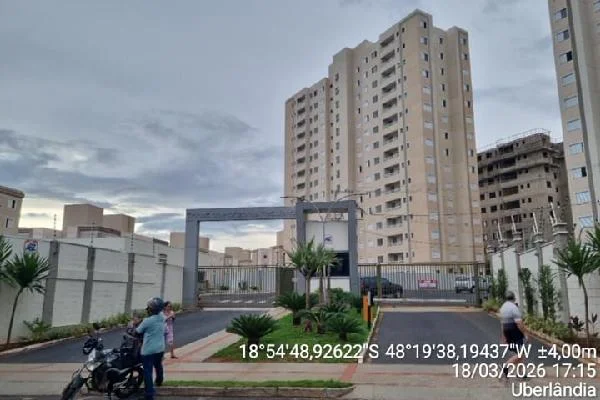 Apartamento - 2 Quartos - Uberlandia - Desocupado — foto 2