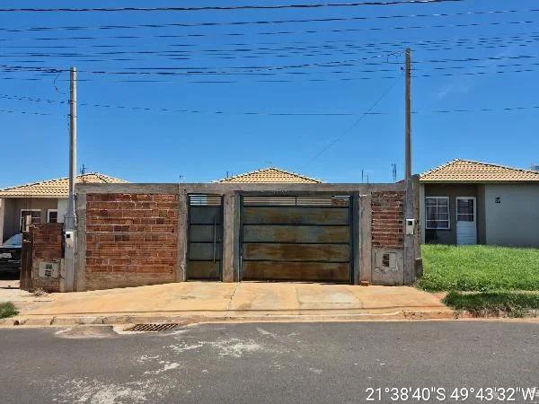 Casa - 2 Quartos - Lins - Ocupado — foto 2