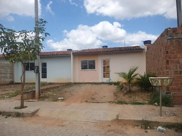 Casa - 2 Quartos - Belo Jardim - Desocupado — foto 2