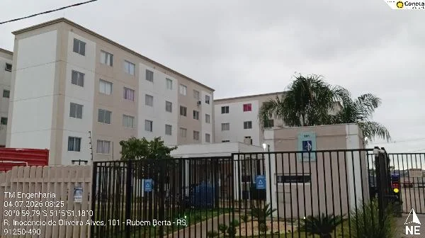 Apartamento - 2 Quartos - Porto Alegre - Ocupado — foto 2
