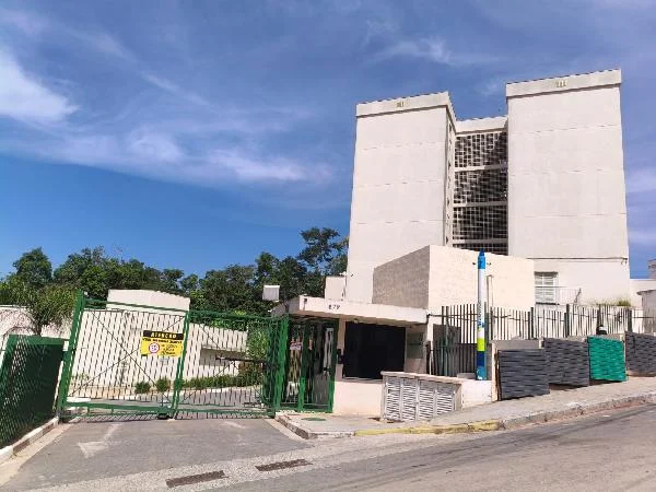 Apartamento - 2 Quartos - Cotia - Ocupado — foto 2