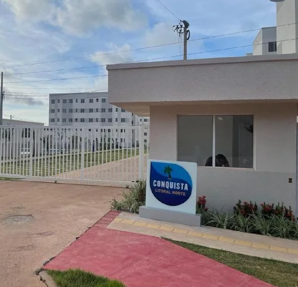 Apartamento - 2 Quartos - Camacari - Ocupado — foto 2