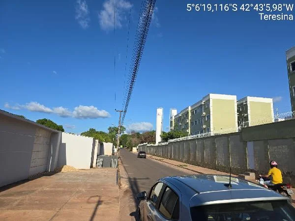 Apartamento - 2 Quartos - Teresina - Ocupado — foto 2