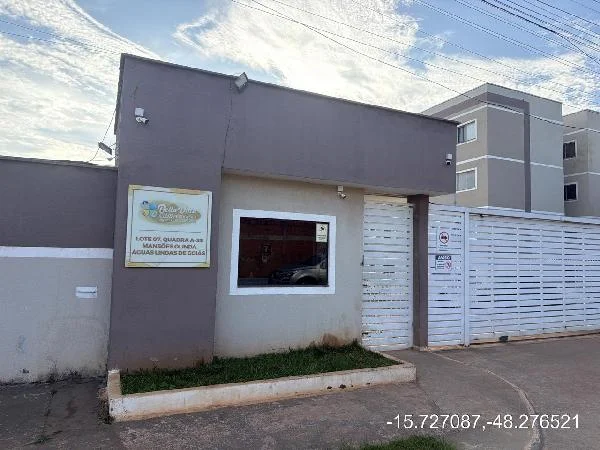 Apartamento - 2 Quartos - Aguas Lindas de Goias - Ocupado — foto 2