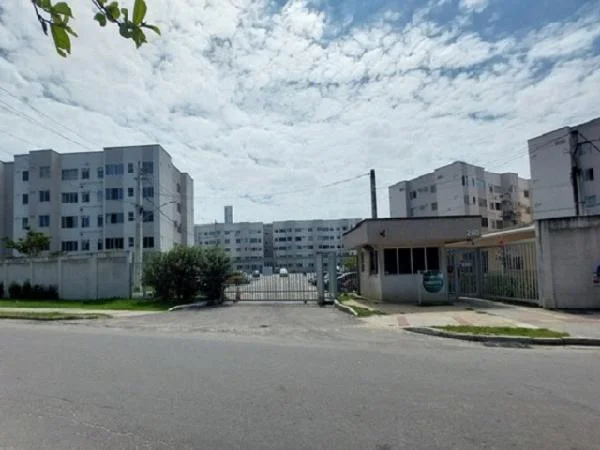 Apartamento - 2 Quartos - Sao Goncalo - Ocupado — foto 2