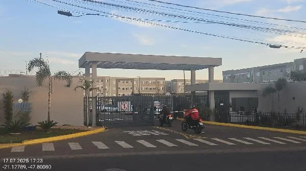 Apartamento - 2 Quartos - Ribeirao Preto - Ocupado — foto 2