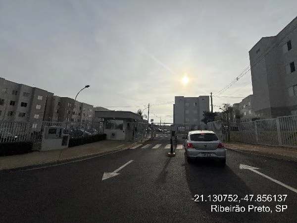 Apartamento - 2 Quartos - Ribeirao Preto - Ocupado — foto 2