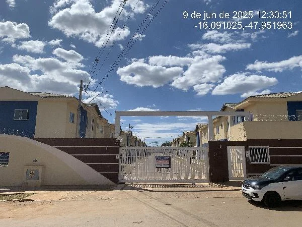 Apartamento - 2 Quartos - Cidade Ocidental - Ocupado — foto 2