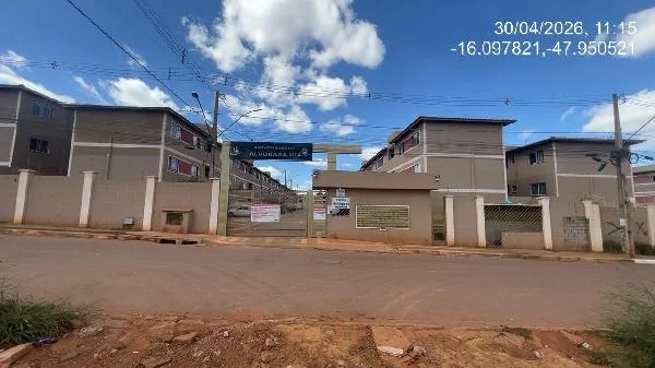 Apartamento - 2 Quartos - Cidade Ocidental - Ocupado — foto 2