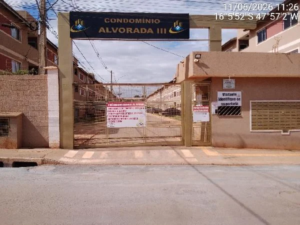 Apartamento - 2 Quartos - Cidade Ocidental - Ocupado — foto 2