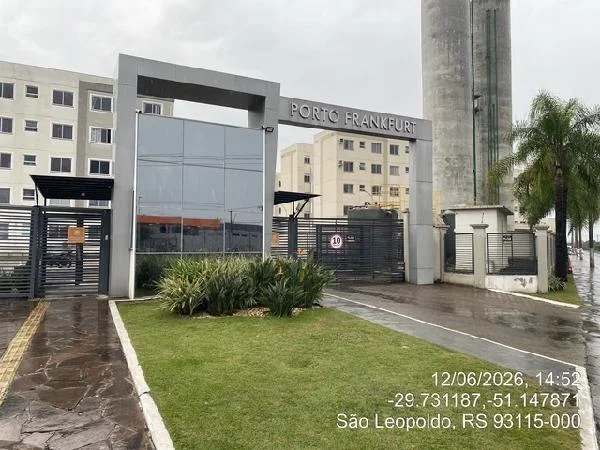 Apartamento - 2 Quartos - Sao Leopoldo - Ocupado — foto 2