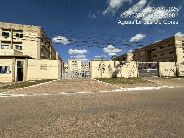 Apartamento - 2 Quartos - Aguas Lindas de Goias - Desocupado — foto 2