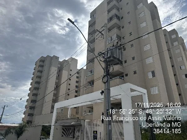 Apartamento - 2 Quartos - Uberlandia - Ocupado — foto 2