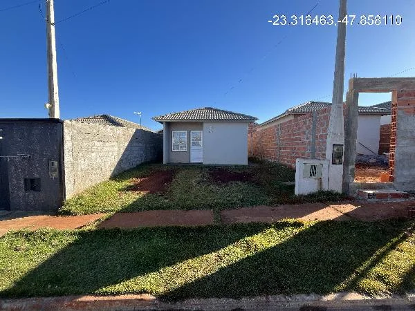 Casa - 2 Quartos - Tatui - Ocupado — foto 2