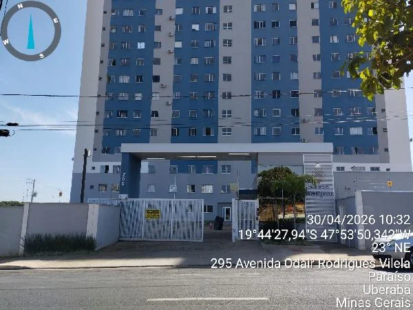 Apartamento - 2 Quartos - Uberaba - Ocupado — foto 2