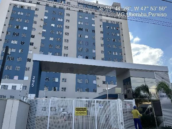 Apartamento - 2 Quartos - Uberaba - Desocupado — foto 2