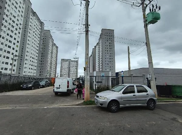 Apartamento - 2 Quartos - Guarulhos - Ocupado — foto 2