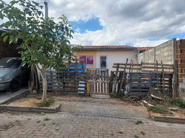 Casa - 2 Quartos - Belo Jardim - Ocupado — foto 2