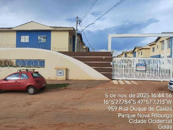 Apartamento - 2 Quartos - Cidade Ocidental - Ocupado — foto 2