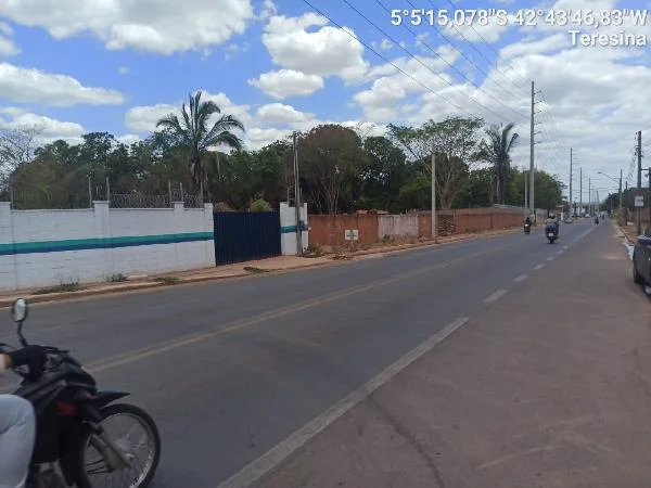 Apartamento - 2 Quartos - Teresina - Ocupado — foto 2