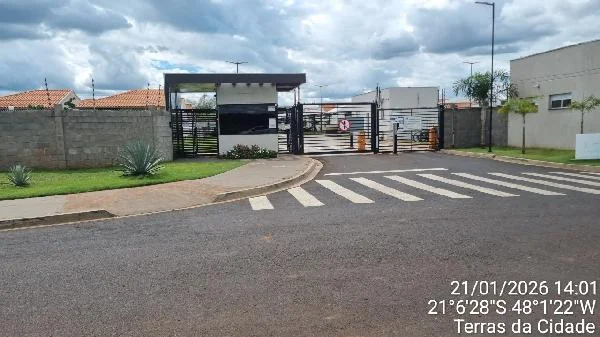 Casa - 2 Quartos - Sertaozinho - Ocupado — foto 2