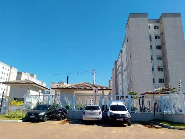 Apartamento - 2 Quartos - Praia Grande - Desocupado — foto 2