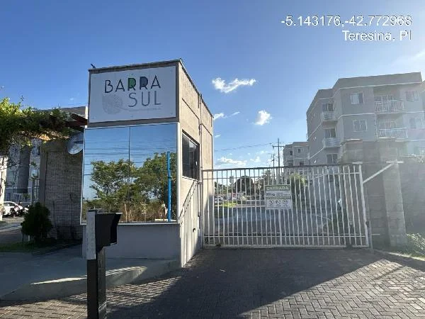 Apartamento - 2 Quartos - Teresina - Ocupado — foto 2