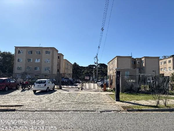 Apartamento - 2 Quartos - Curitiba - Ocupado — foto 2