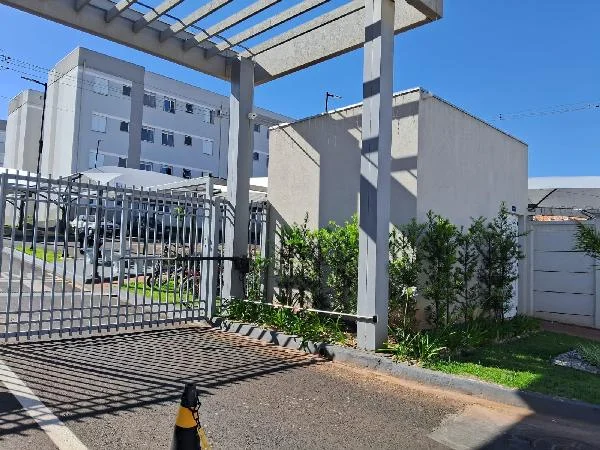 Apartamento - 2 Quartos - Jaboticabal - Desocupado — foto 2