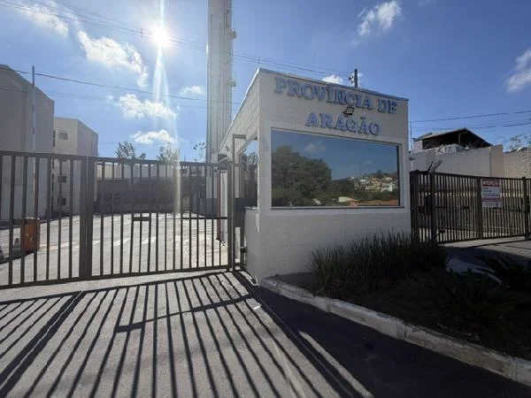 Apartamento - 2 Quartos - Ribeirao das Neves - Ocupado — foto 2