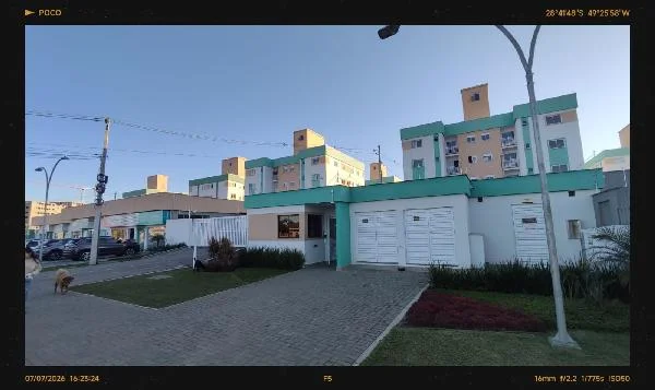 Apartamento - 3 Quartos - Criciuma - Ocupado — foto 2
