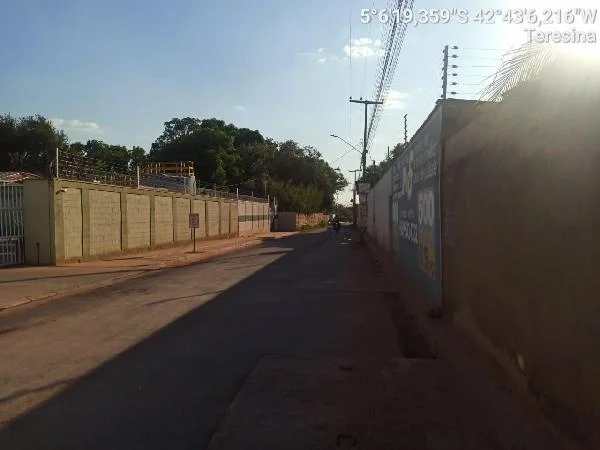 Apartamento - 2 Quartos - Teresina - Ocupado — foto 2