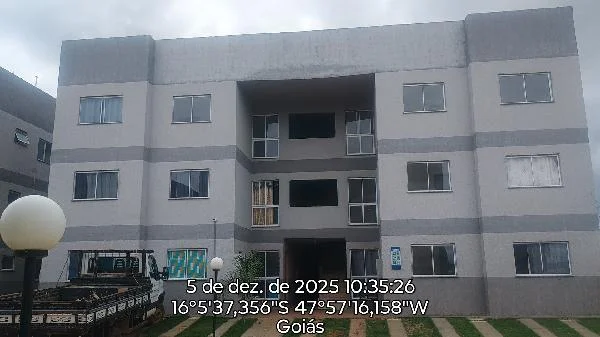 Apartamento - 2 Quartos - Cidade Ocidental - Ocupado — foto 2