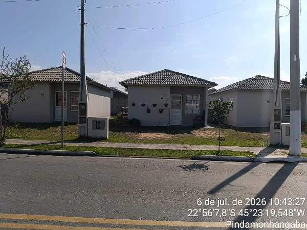 Casa - 2 Quartos - Pindamonhangaba - Ocupado — foto 2