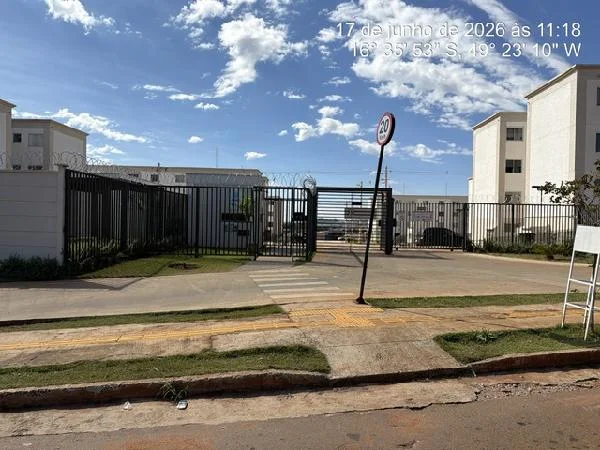 Apartamento - 2 Quartos - Goiania - Desocupado — foto 2