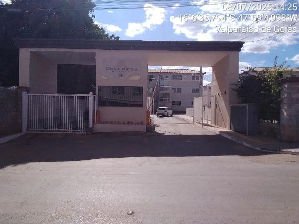 Apartamento - 2 Quartos - Valparaiso de Goias - Ocupado — foto 2