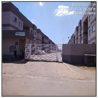 Apartamento - 2 Quartos - Cidade Ocidental - Ocupado — foto 2