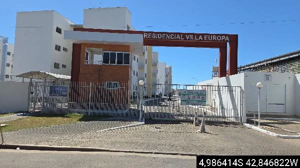 Apartamento - 2 Quartos - Teresina - Ocupado — foto 2