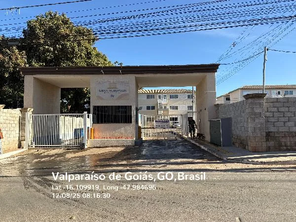 Apartamento - 2 Quartos - Valparaiso de Goias - Ocupado — foto 2