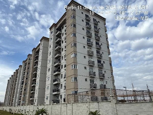 Apartamento - 2 Quartos - Uberlandia - Ocupado — foto 2