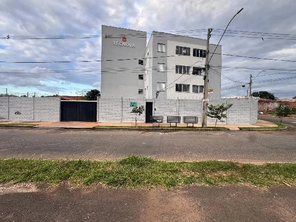 Apartamento - 2 Quartos - Uberlandia - Desocupado — foto 2
