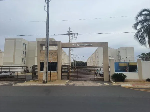 Apartamento - 2 Quartos - Uberaba - Desocupado — foto 2
