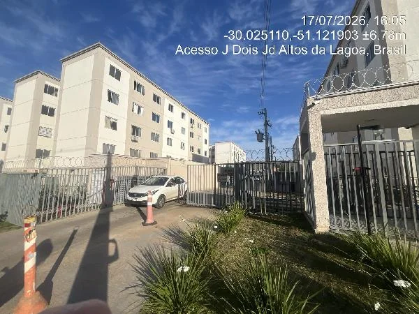 Apartamento - 2 Quartos - Porto Alegre - Ocupado — foto 2
