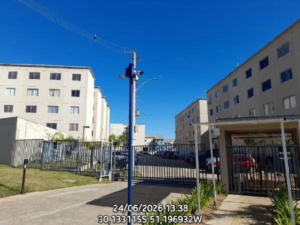 Apartamento - 2 Quartos - Porto Alegre - Desocupado — foto 2