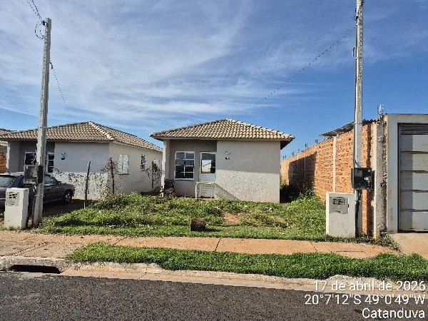 Casa - 2 Quartos - Catanduva - Ocupado — foto 2