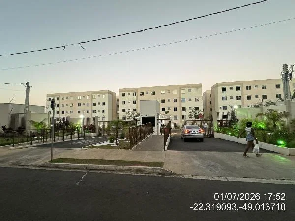 Apartamento - 2 Quartos - Bauru - Ocupado — foto 2