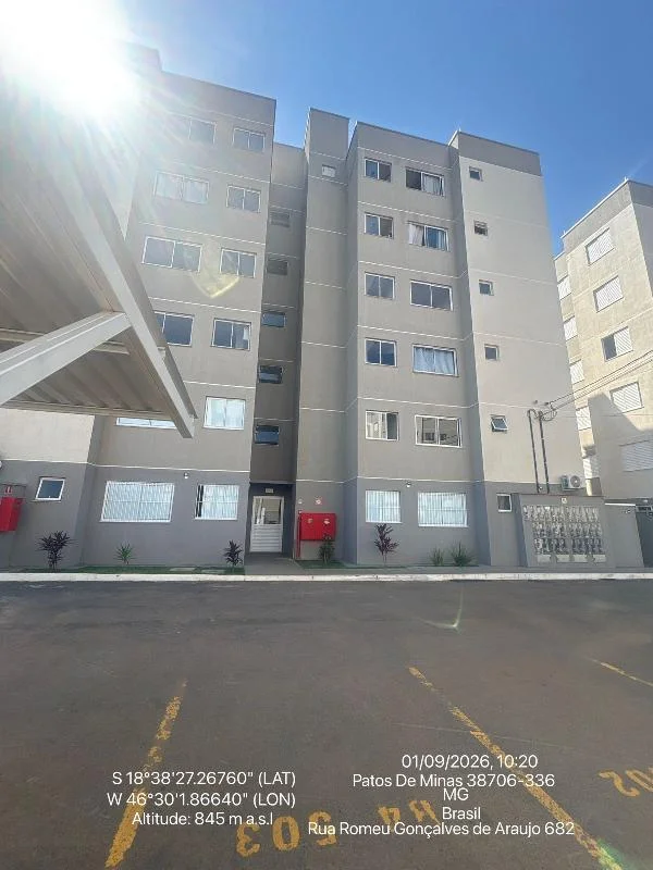 Apartamento - 2 Quartos - Patos de Minas — foto 2